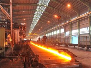 کاهش روزانه ۶۰ درصدی تولید آهن اسفنجی به دلیل محدودیت گازرسانی به فولاد مبارکه