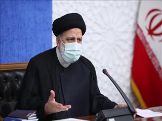 نخستین کنایه های رئیسی به دولت روحانی